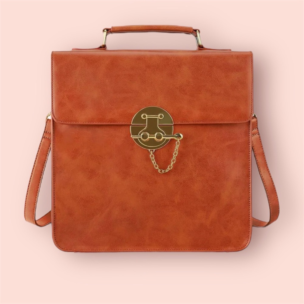 NWOT Cornelia Storybook Vintage Vibes backpack 🤍